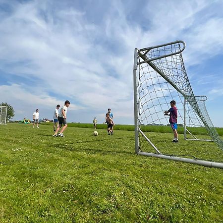 't Wagenhuis Retranchement Buitenkant foto