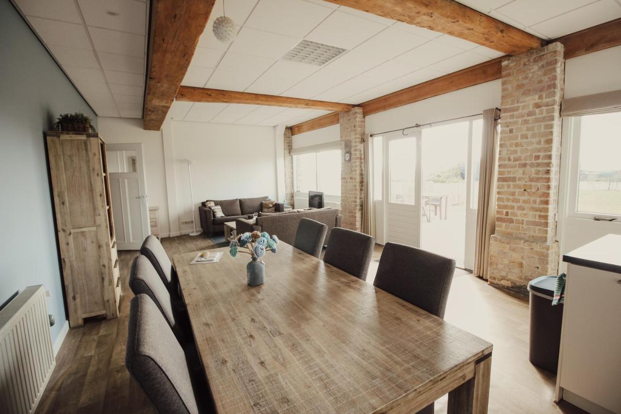 't Wagenhuis Retranchement Buitenkant foto